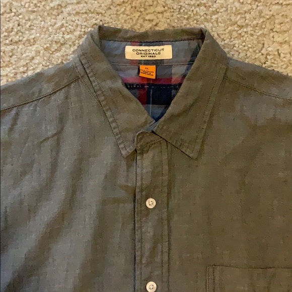 Connecticut Originals button up - Picture 2 of 2